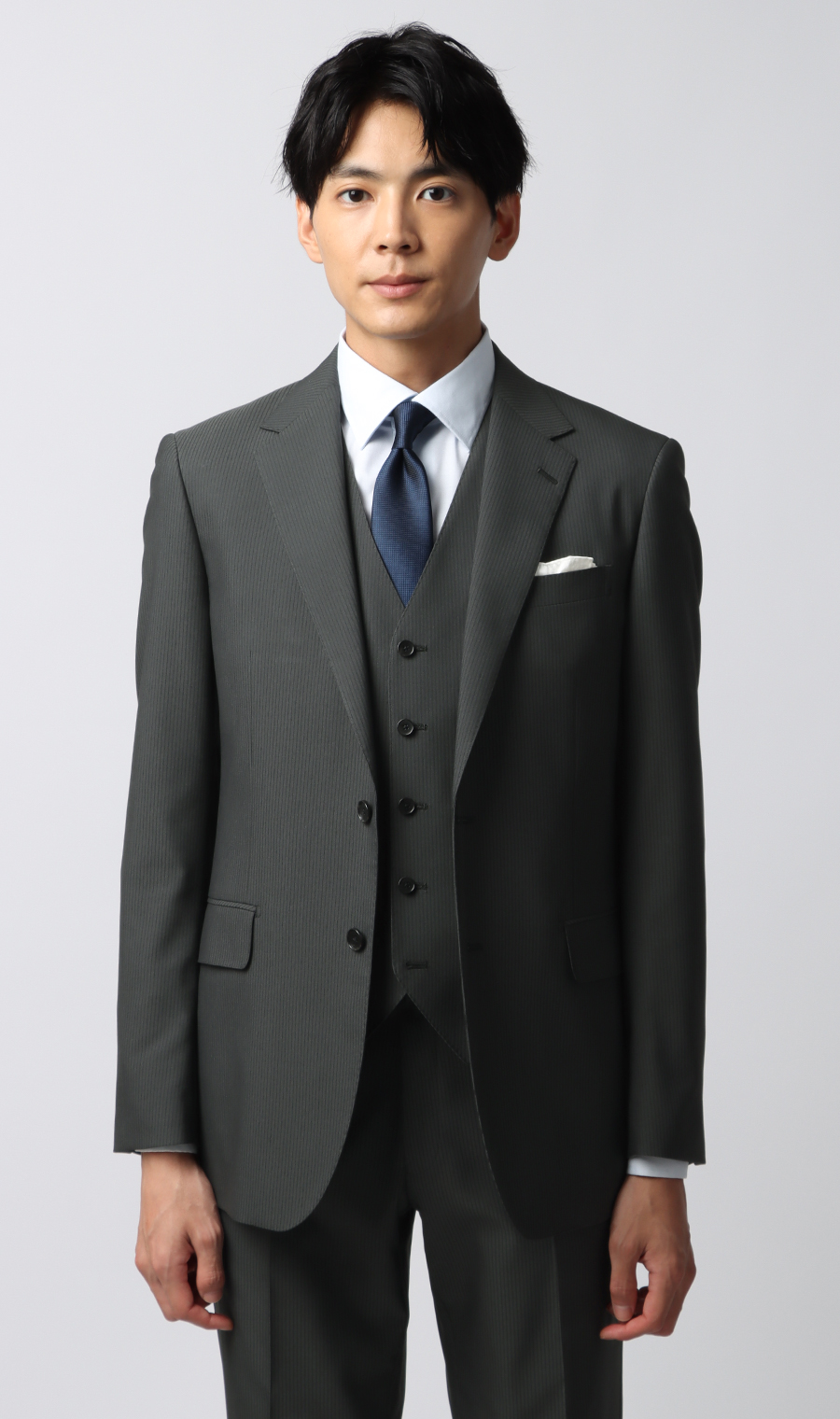 スタイリッシュスーツ【スリーピース】【Plastics Smart】 グレー 体型:YA体(スリム型),号数（身長）:4号(165cm)