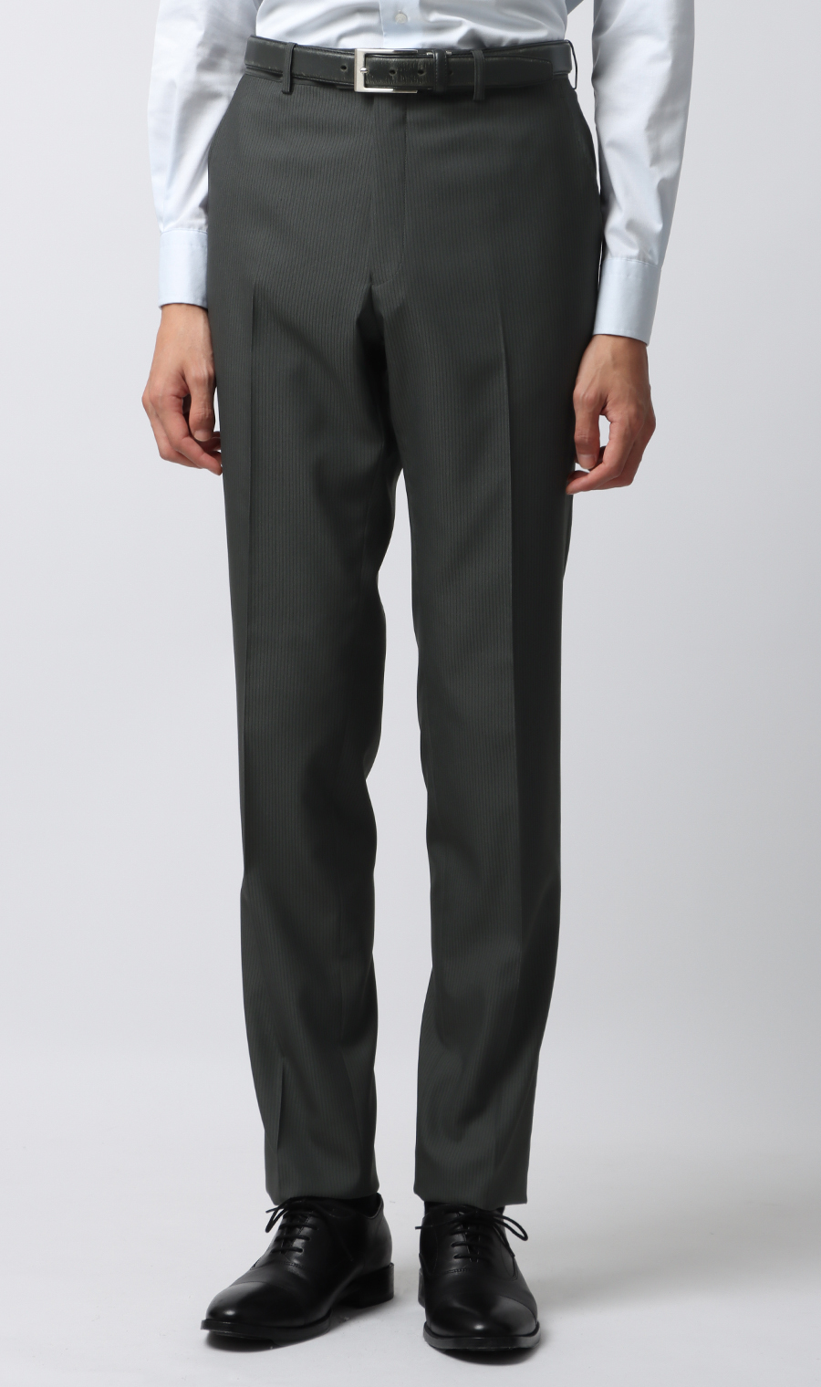 时尚套装 【三件套】 【Plastics Smart】 灰色体型:YA体 (修身型)，号数 (身高) :4号 (165cm)