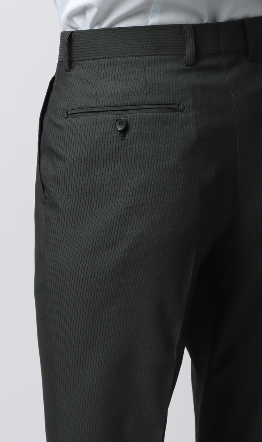 时尚套装 【三件套】 【Plastics Smart】 灰色体型:YA体 (修身型)，号数 (身高) :4号 (165cm)