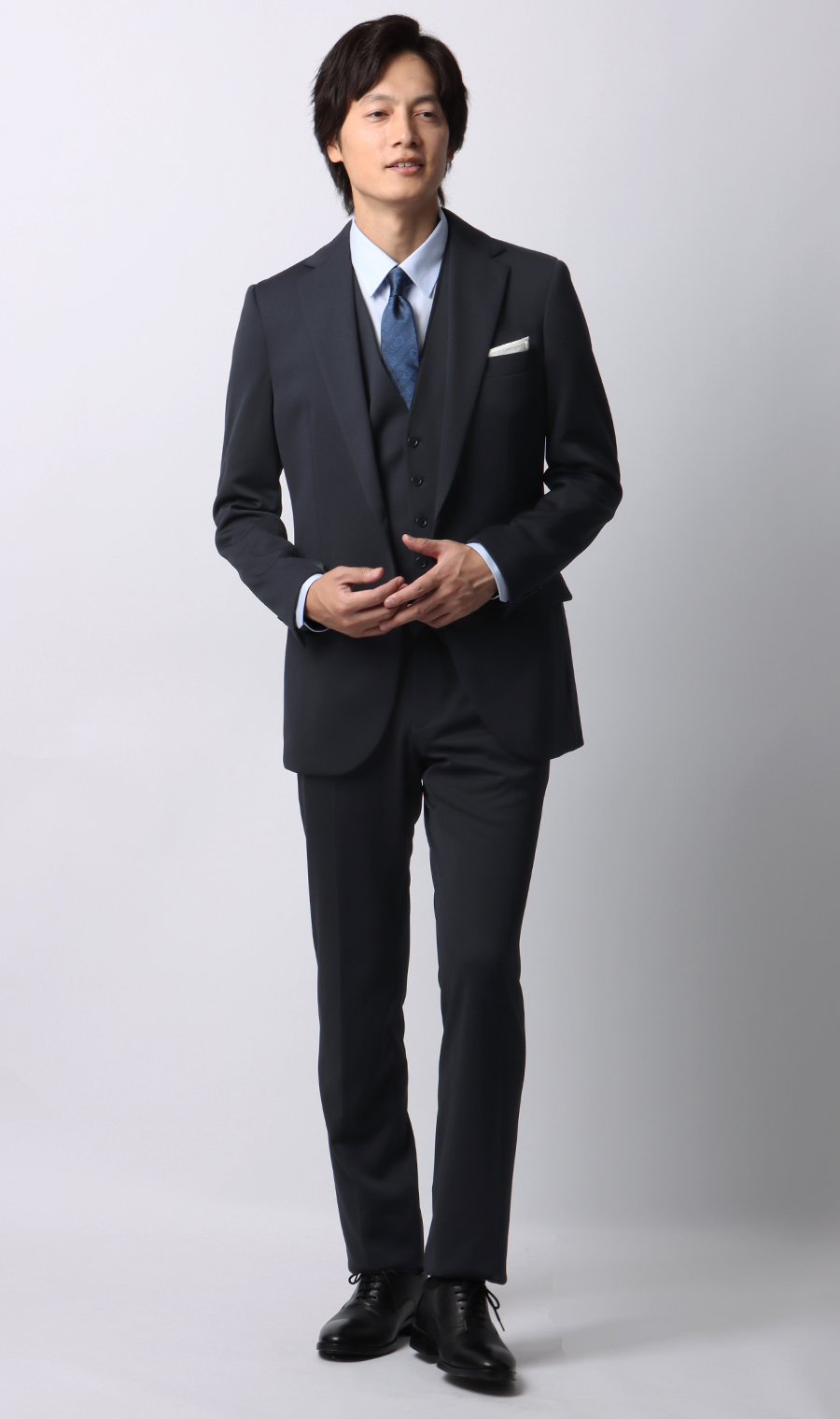 スタイリッシュスーツ【スリーピース】【TioTio PREMIUM】【ACTIVEXPAND】 ネイビー 体型:BE体(ゆったり型),号数(身長):4号(165cm)