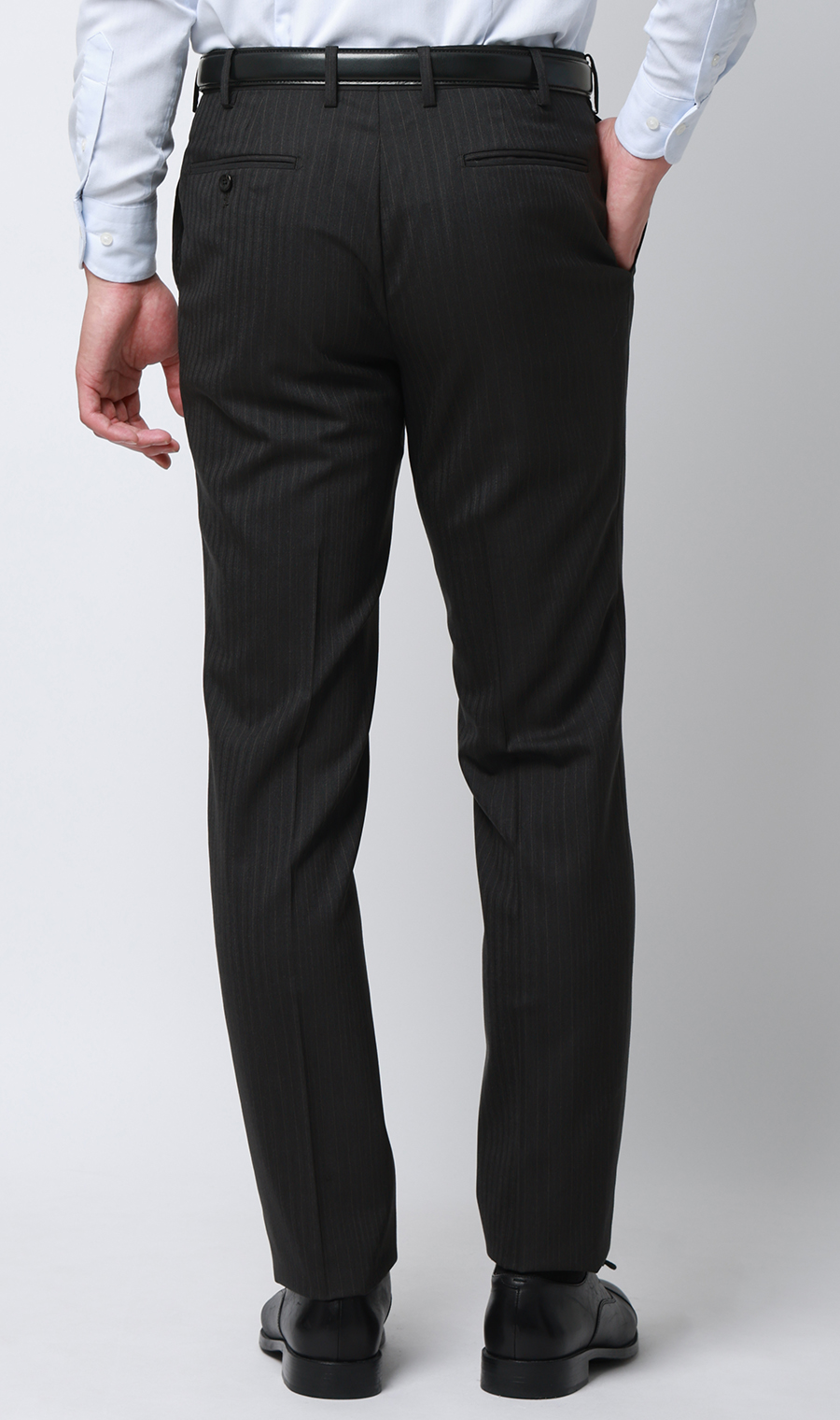 プレミアムスタイリッシュスーツ【スリーピース】【Super100's】 チャコール 体型:YA体(スリム型),号数（身長）:3号(160cm)