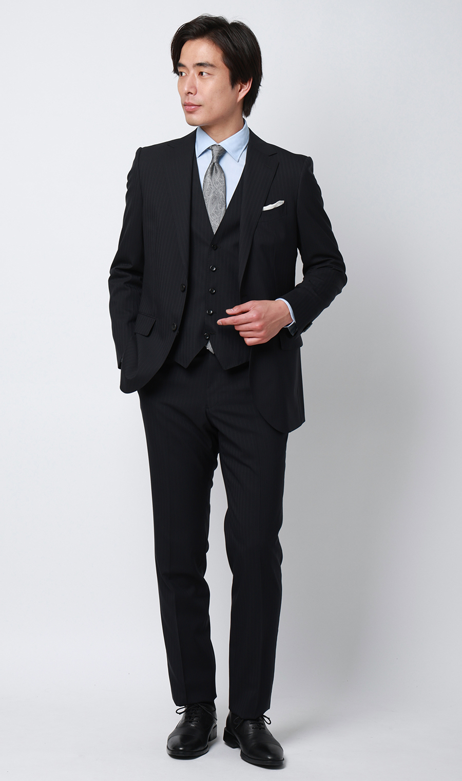 プレミアムスタイリッシュスーツ【スリーピース】【Super100's】 ブラック 体型:YA体(スリム型),号数（身長）:3号(160cm)