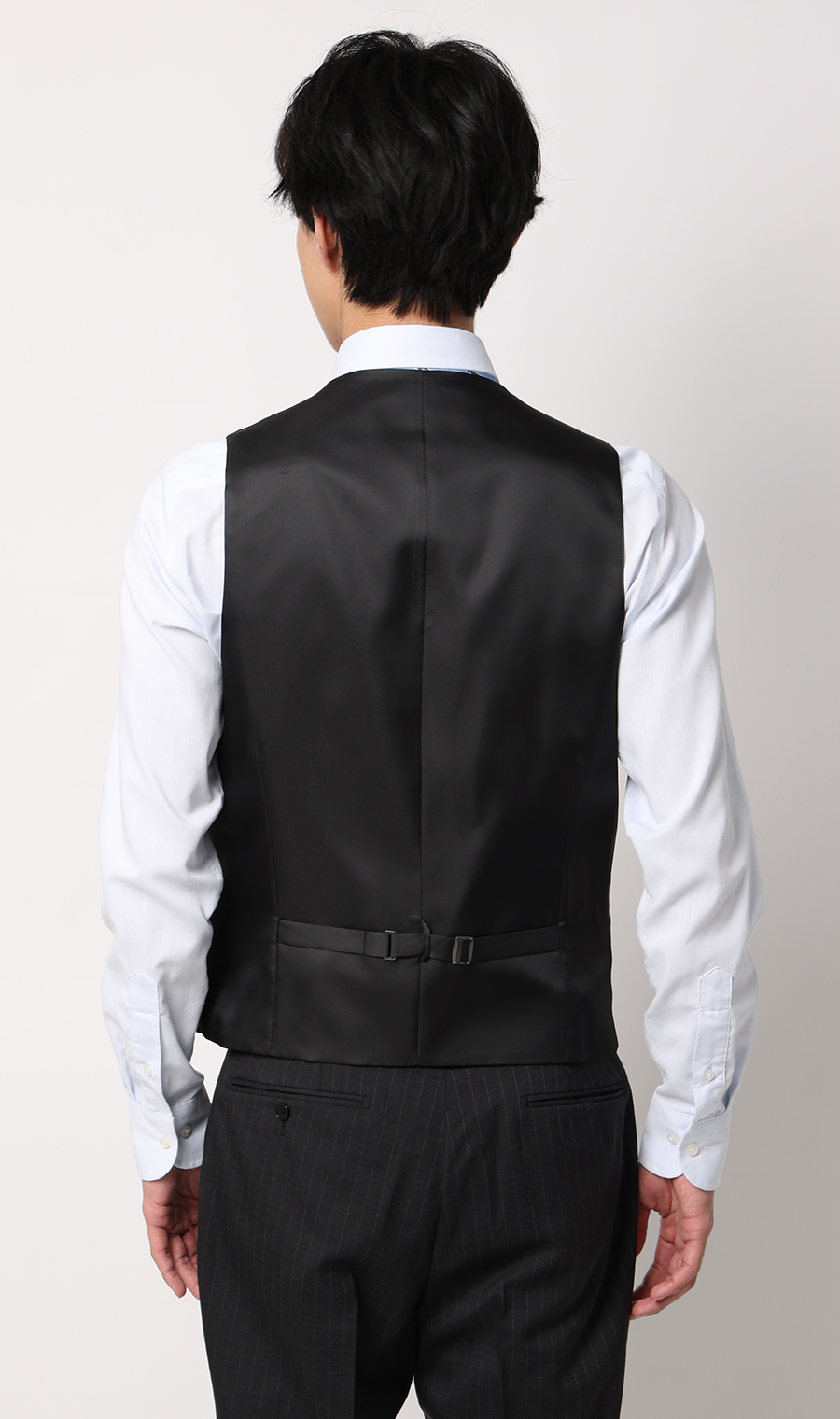 时尚套装 【三件套】 【Plastics Smart】 炭灰色体型:A体 (标准型)，号数 (身高) :4号 (165cm)