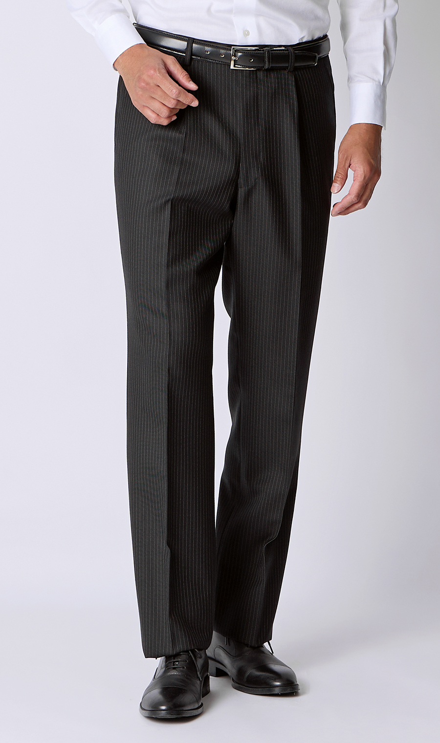 プレミアムスタンダードスーツ【CAVENDISH】 ブラック 体型:A体(標準型),号数（身長）:3号(160cm)