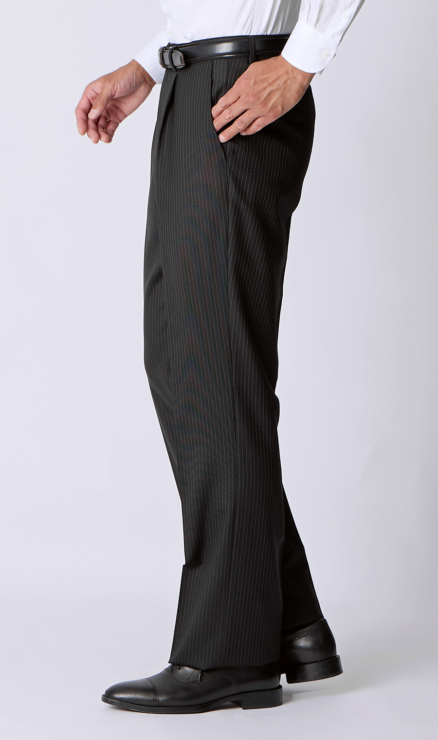 プレミアムスタンダードスーツ【CAVENDISH】 ブラック 体型:A体(標準型),号数（身長）:3号(160cm)