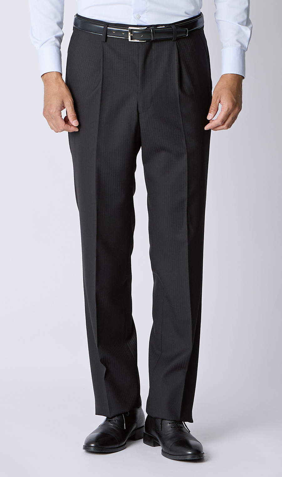 プレミアムスタンダードスーツ【DORMEUIL】 ブラック 体型:AB体(がっちり型),号数(身長):3号(160cm)