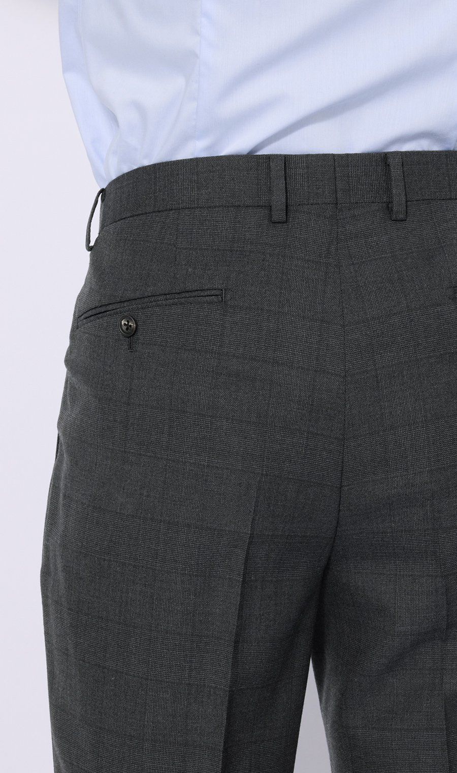 プレミアムスタンダードスーツ【Contemporary line】 ネイビー 体型:BE体(ゆったり型),号数(身長):8号(185cm)