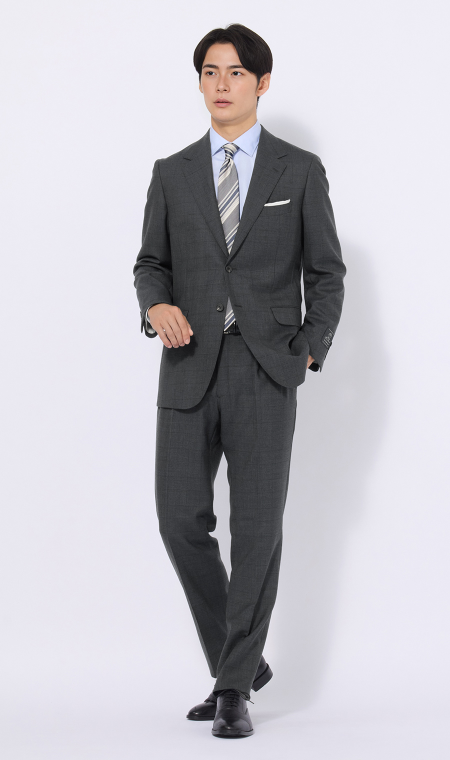 プレミアムスタンダードスーツ【Contemporary line】 ネイビー 体型:BE体(ゆったり型),号数(身長):8号(185cm)