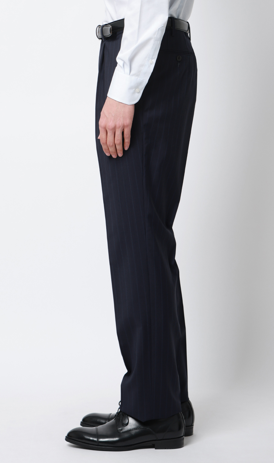 プレミアムスタイリッシュスーツ【MARLANE】 ネイビー 体型:A体(標準型),号数(身長):4号(165cm)