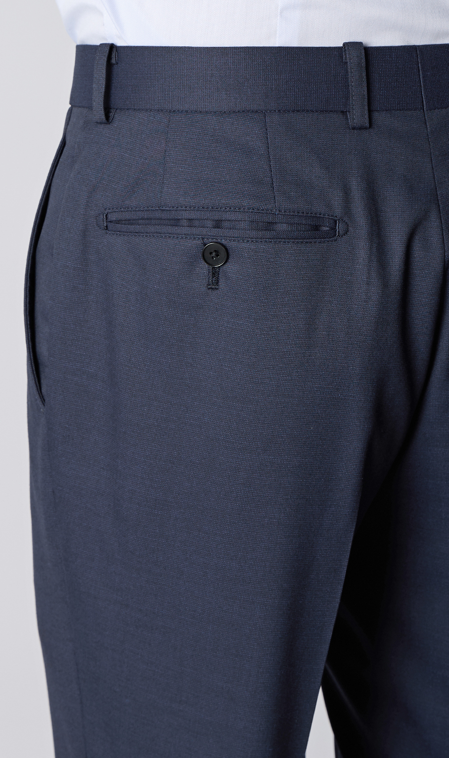 スタイリッシュスーツ【肩くるしくないスーツ】【Plastics Smart】 ネイビー 体型:BE体(ゆったり型),号数(身長):6号(175cm)