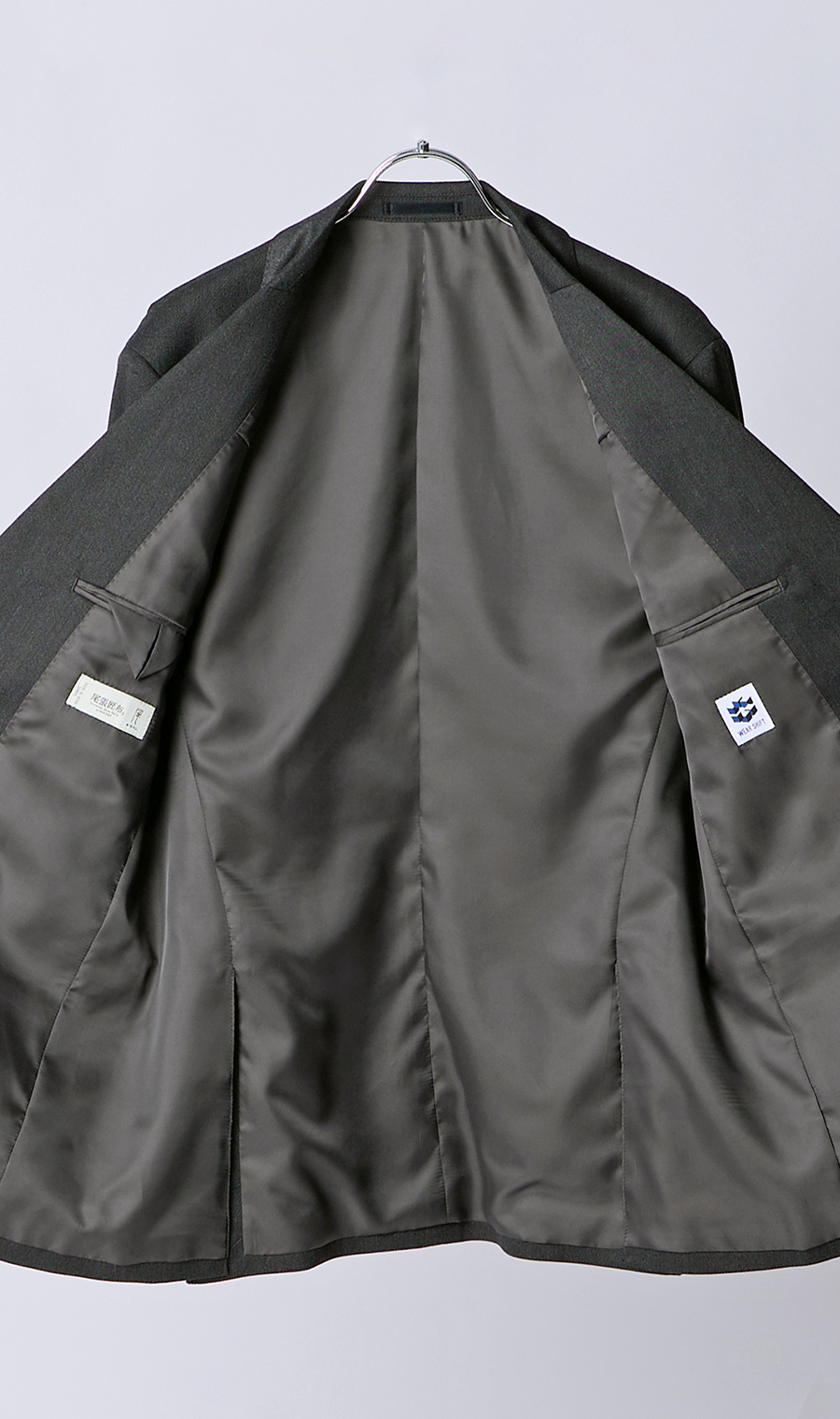 时尚套装 【3颗钮扣反折】 【WEAR SHiFT】 炭灰色体型:YA体 (修身型)，号数 (身高) :3号 (160cm)