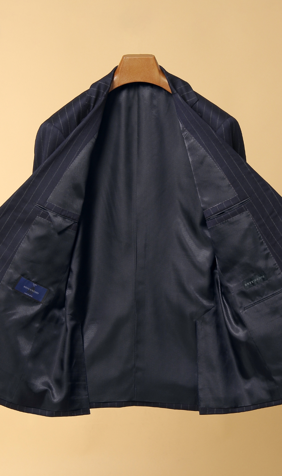 プレミアムスタイリッシュスーツ【御幸毛織】【made in Japan PRIDE】 ネイビー 体型:YA体(スリム型),号数（身長）:6号(175cm)