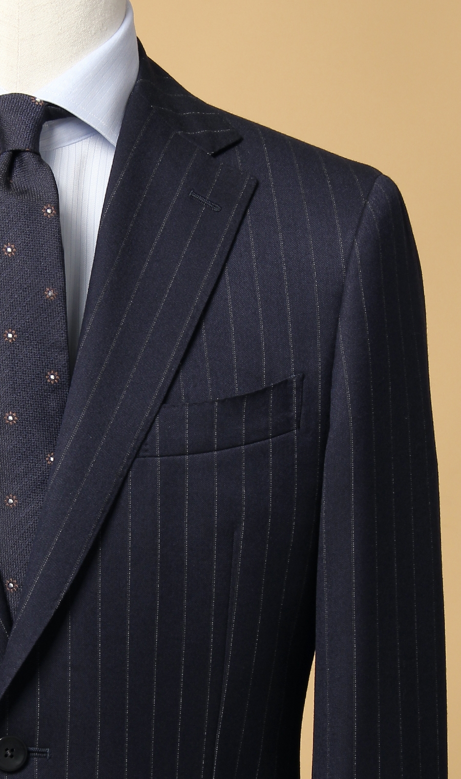プレミアムスタイリッシュスーツ【御幸毛織】【made in Japan PRIDE】 ネイビー 体型:YA体(スリム型),号数（身長）:6号(175cm)