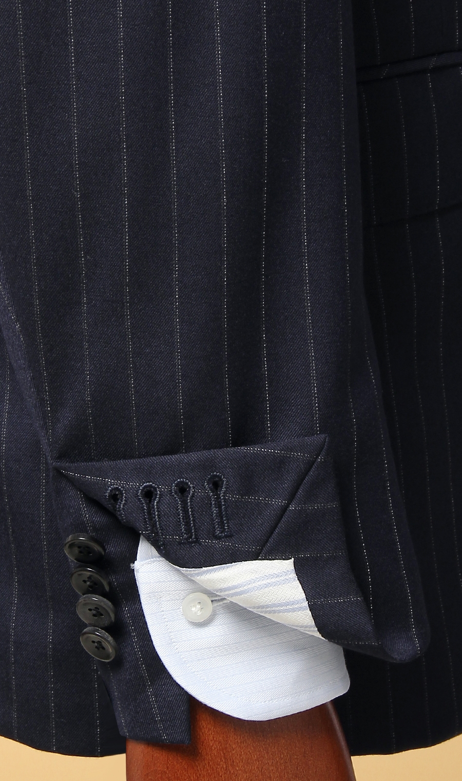 プレミアムスタイリッシュスーツ【御幸毛織】【made in Japan PRIDE】 ネイビー 体型:YA体(スリム型),号数（身長）:6号(175cm)