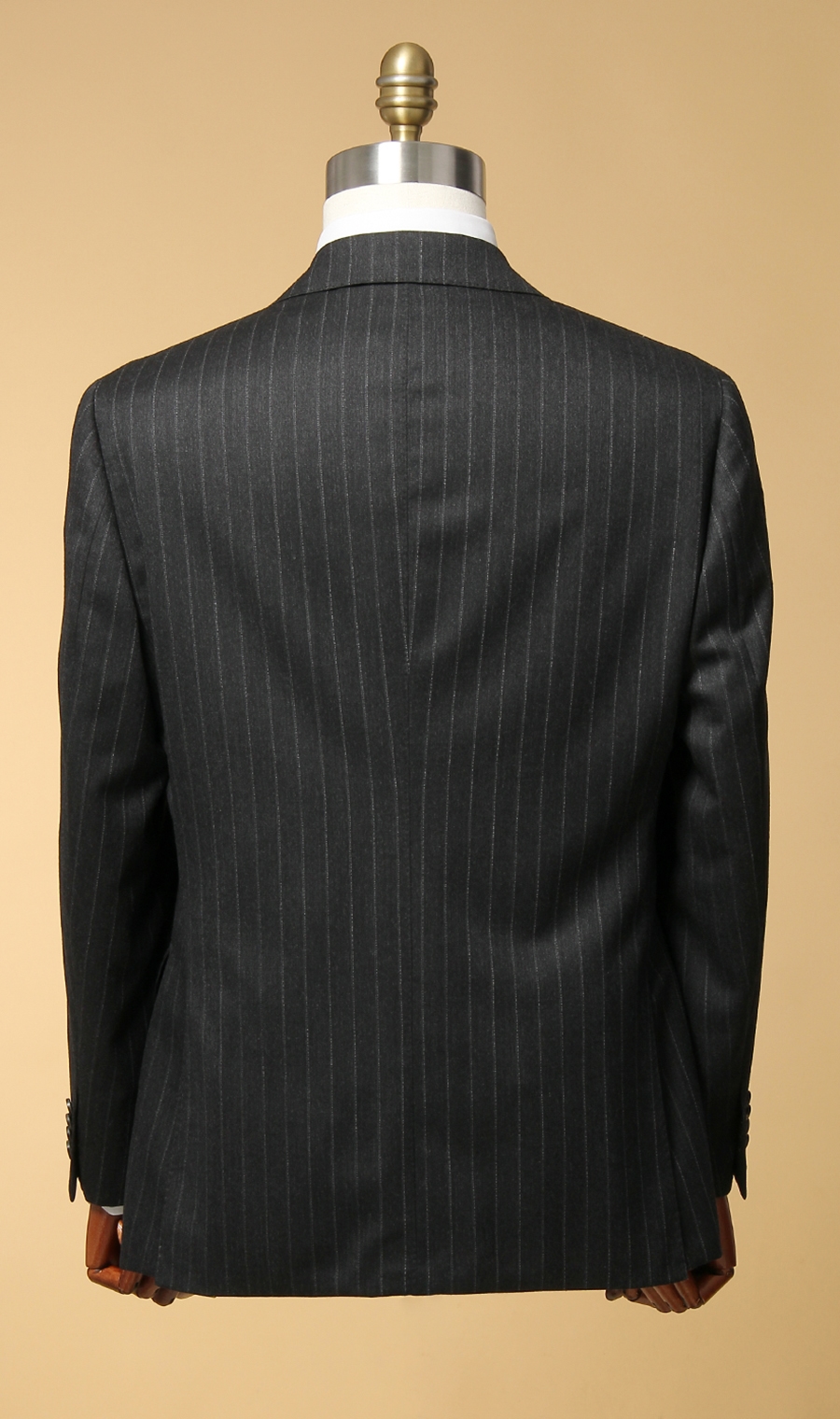 プレミアムスタイリッシュスーツ【御幸毛織】【made in Japan PRIDE】 グレー 体型:AB体(がっちり型),号数（身長）:4号(165cm)