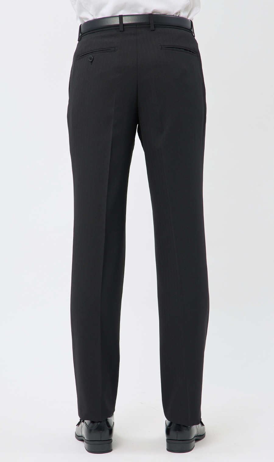 時尚套裝 【可水洗】 黑色體型:YA體 (修身型)，號數 (身高) :3號 (160cm)