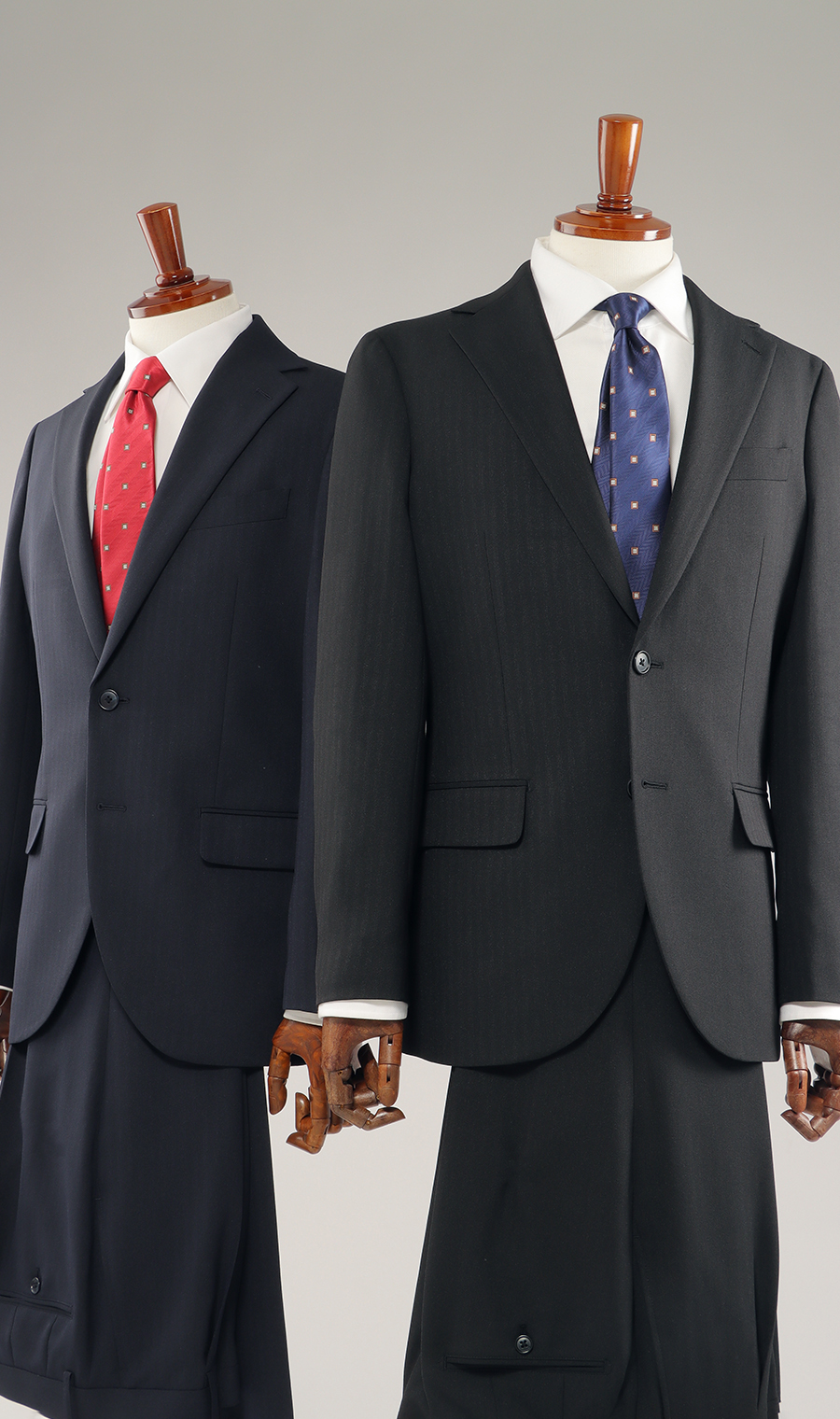 時尚套裝 【可水洗】 黑色體型:YA體 (修身型)，號數 (身高) :3號 (160cm)