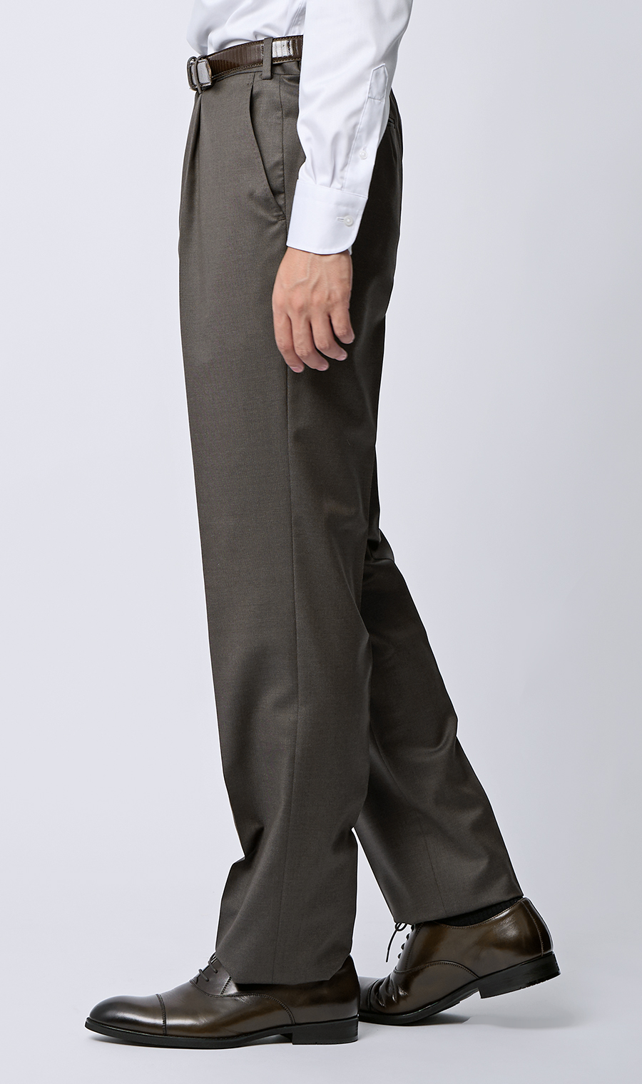 プレミアムスタイリッシュスーツ【GUABELLO】 ブラウン 体型:YA体(スリム型),号数（身長）:3号(160cm)