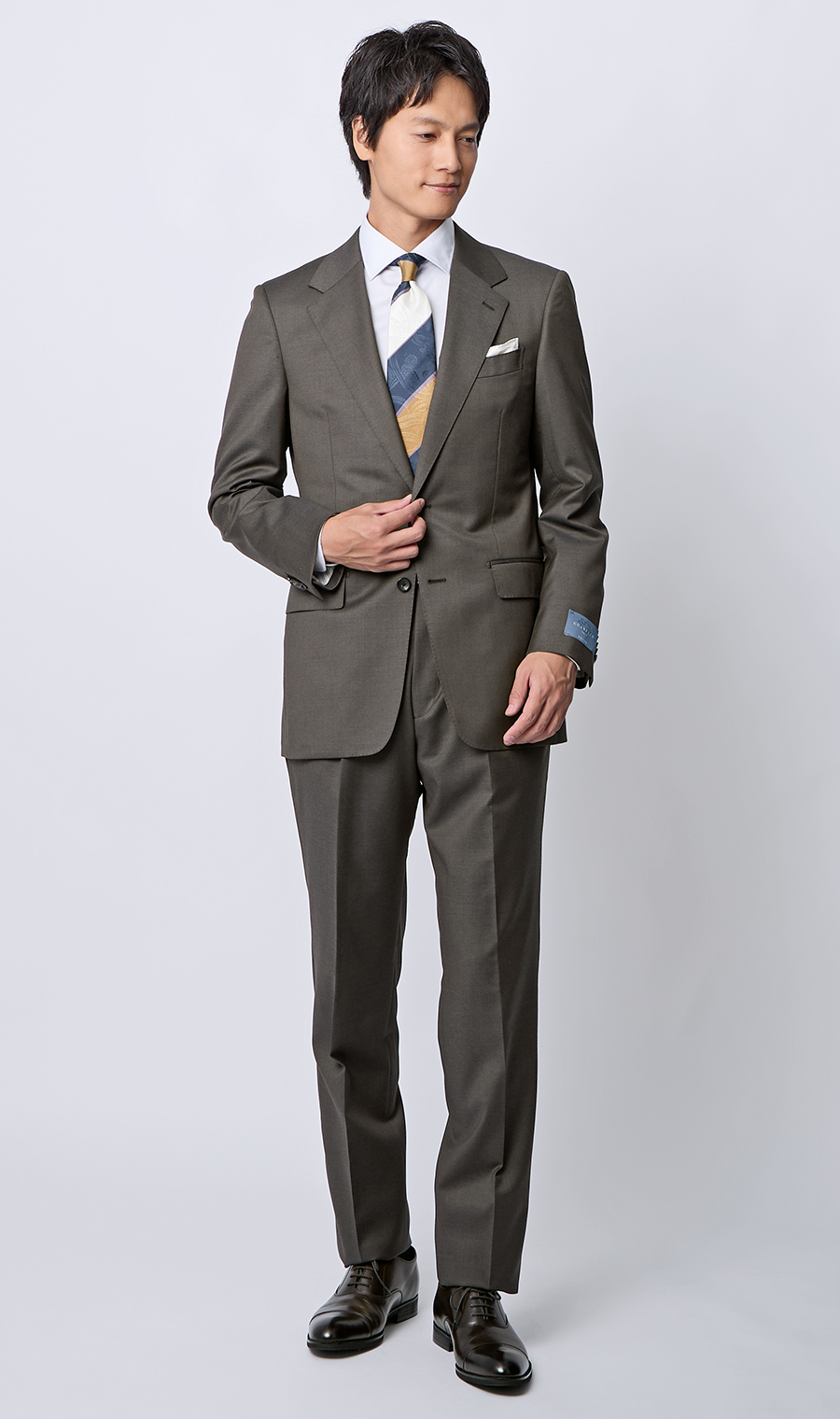 プレミアムスタイリッシュスーツ【GUABELLO】 ブラウン 体型:YA体(スリム型),号数（身長）:3号(160cm)