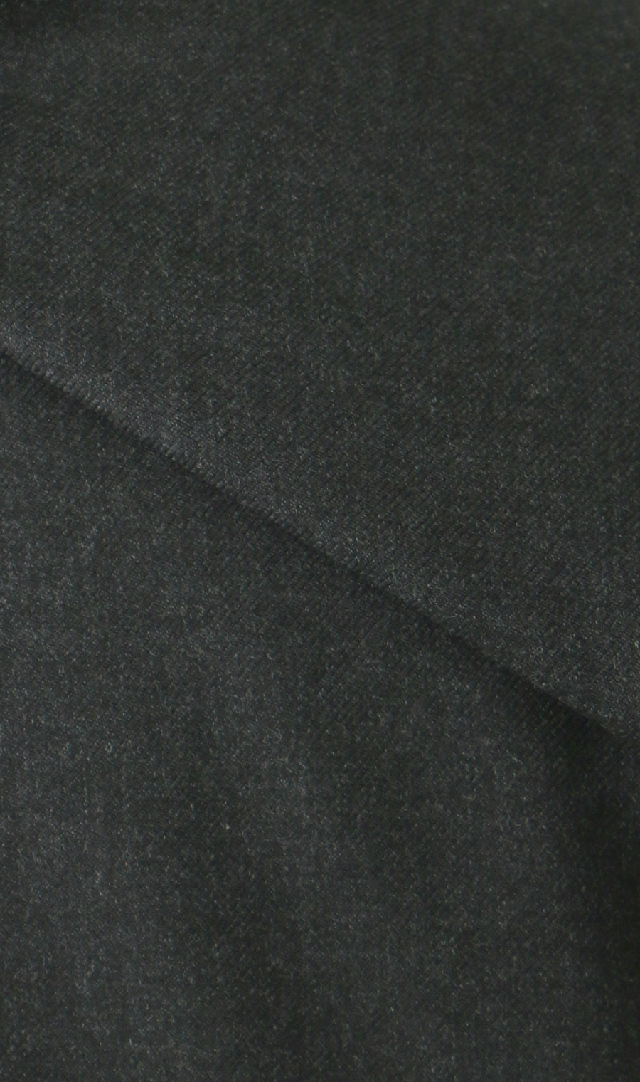 プレミアムスタイリッシュスーツ【Ermenegildo Zegna】【HILTON】 チャコール 体型:A体(標準型),号数(身長):4号(165cm)