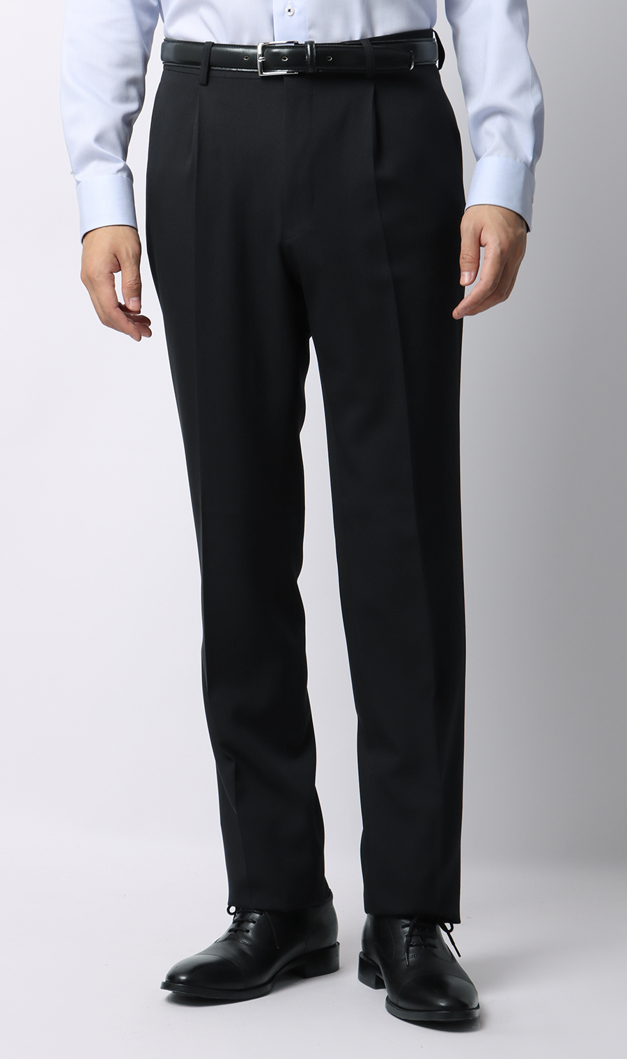 スタイリッシュスーツ【CONTROLα】 ネイビー 体型:AB体(がっちり型),号数(身長):7号(180cm)