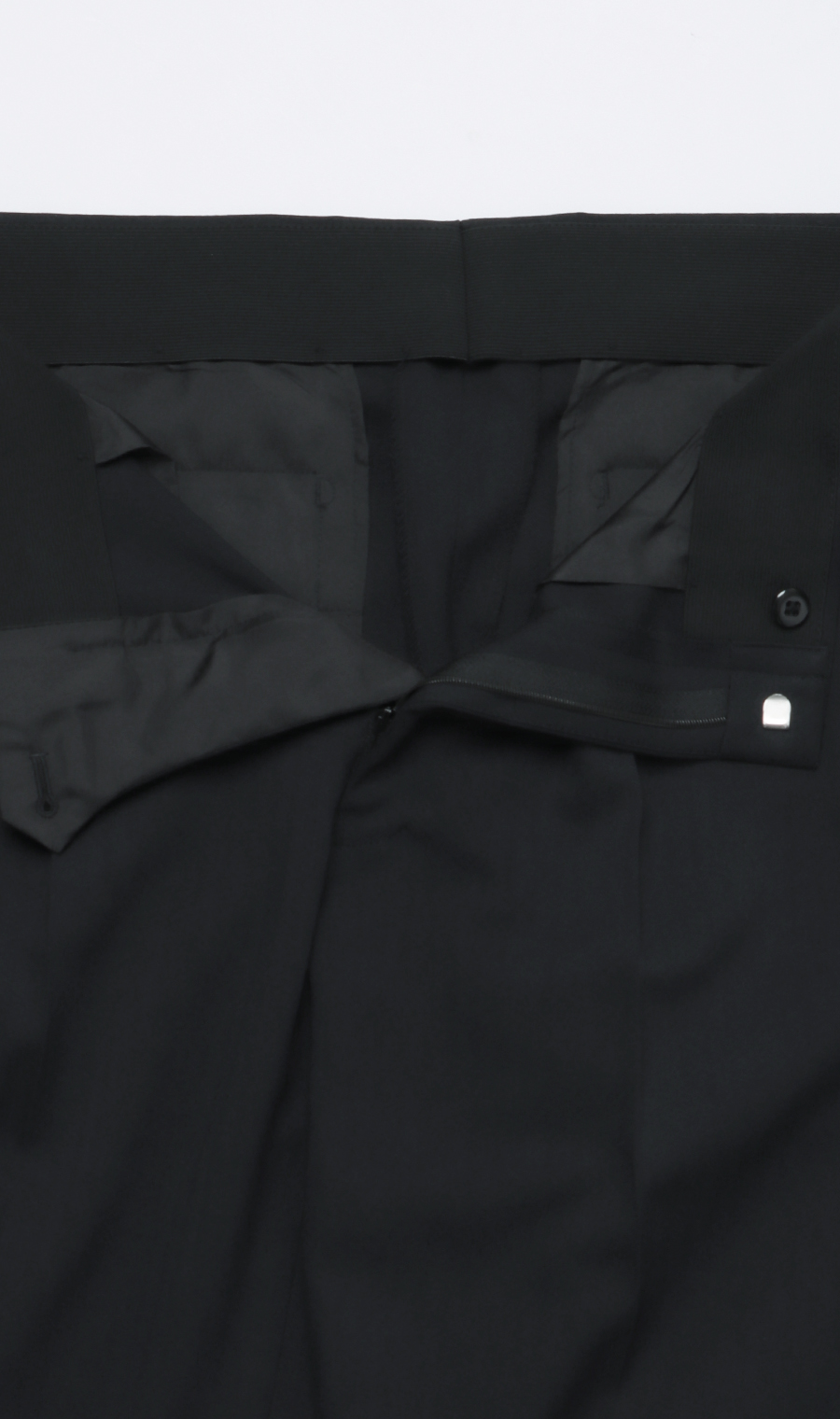 スタイリッシュスーツ【CONTROLα】 ネイビー 体型:AB体(がっちり型),号数(身長):7号(180cm)