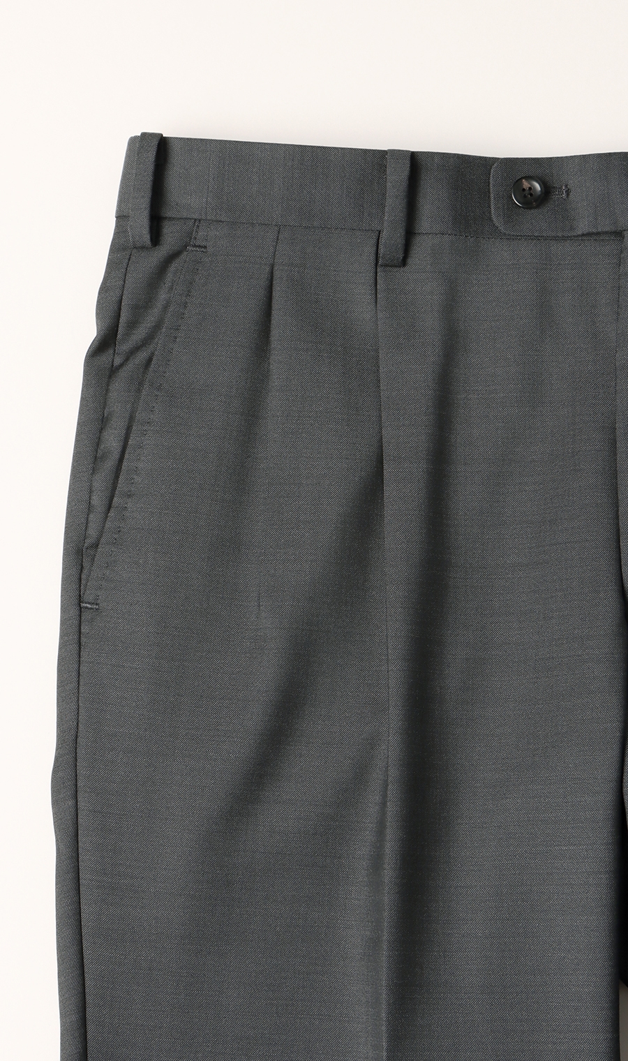 プレミアムスタイリッシュスーツ【E,ZEGNA】【Traveller】 グレー 体型:AB体(がっちり型),号数（身長）:4号(165cm)