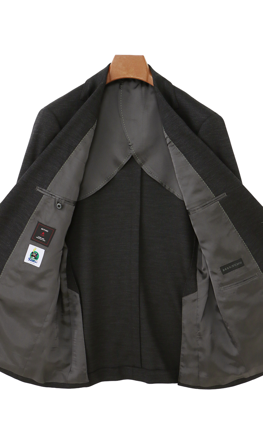 プレミアムスタイリッシュスーツ【東京ヤクルトスワローズモデル】 チャコール 体型:YA体(スリム型),号数(身長):4号(165cm)