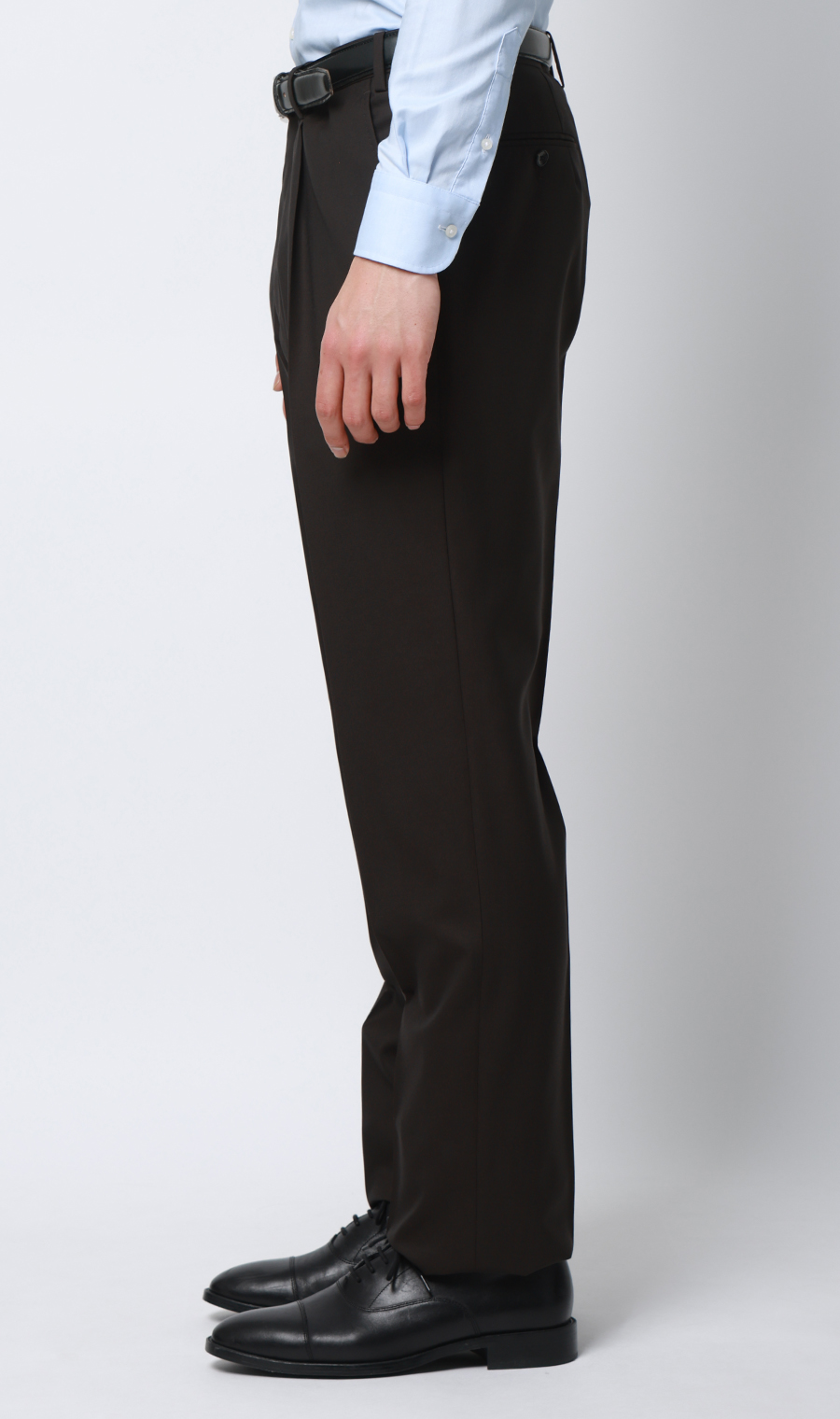 プレミアムスタイリッシュスーツ【GUABELLO】 ブラウン 体型:A体(標準型),号数（身長）:4号(165cm)