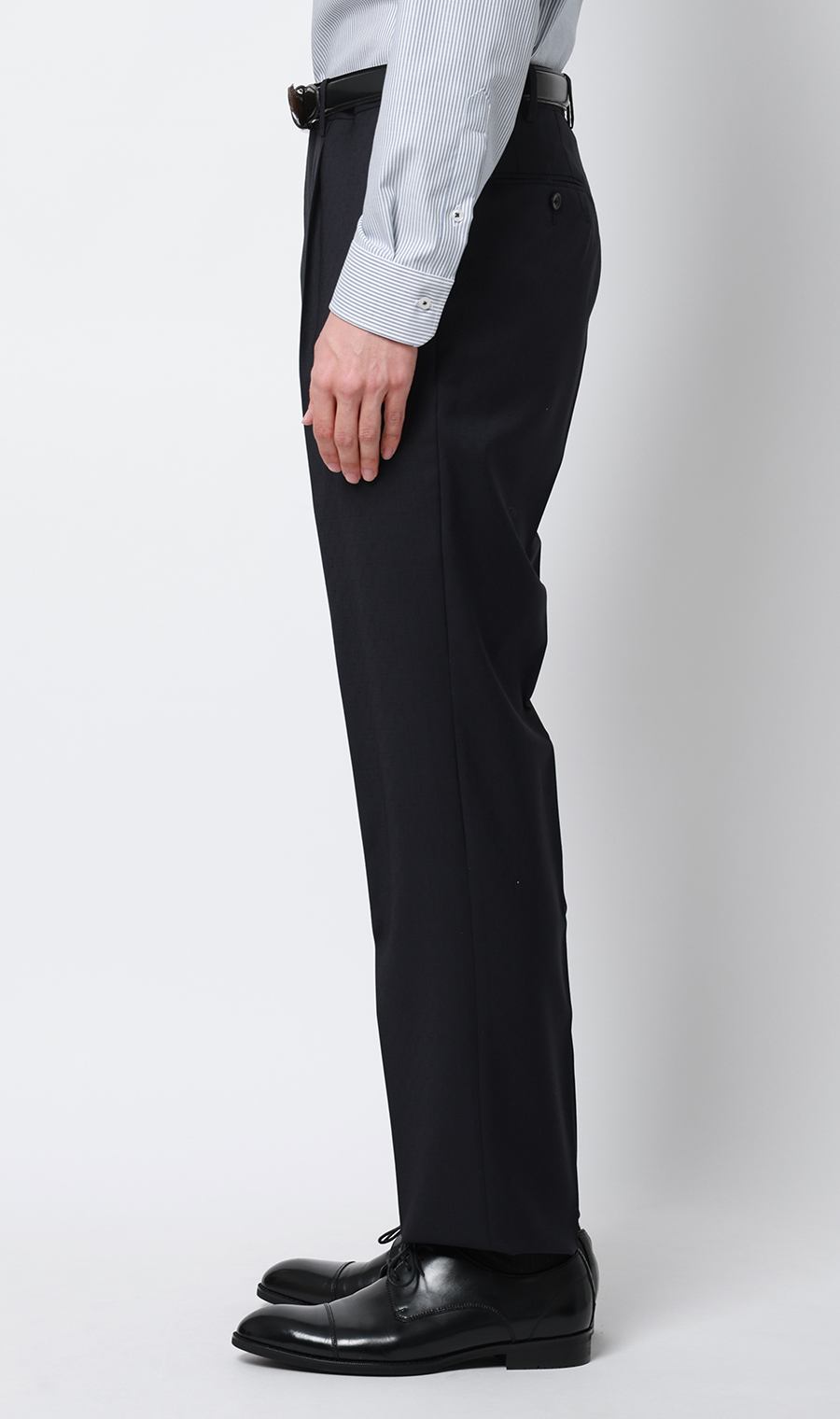 プレミアムスタイリッシュスーツ【CERRUTI】 ネイビー 体型:A体(標準型),号数(身長):4号(165cm)