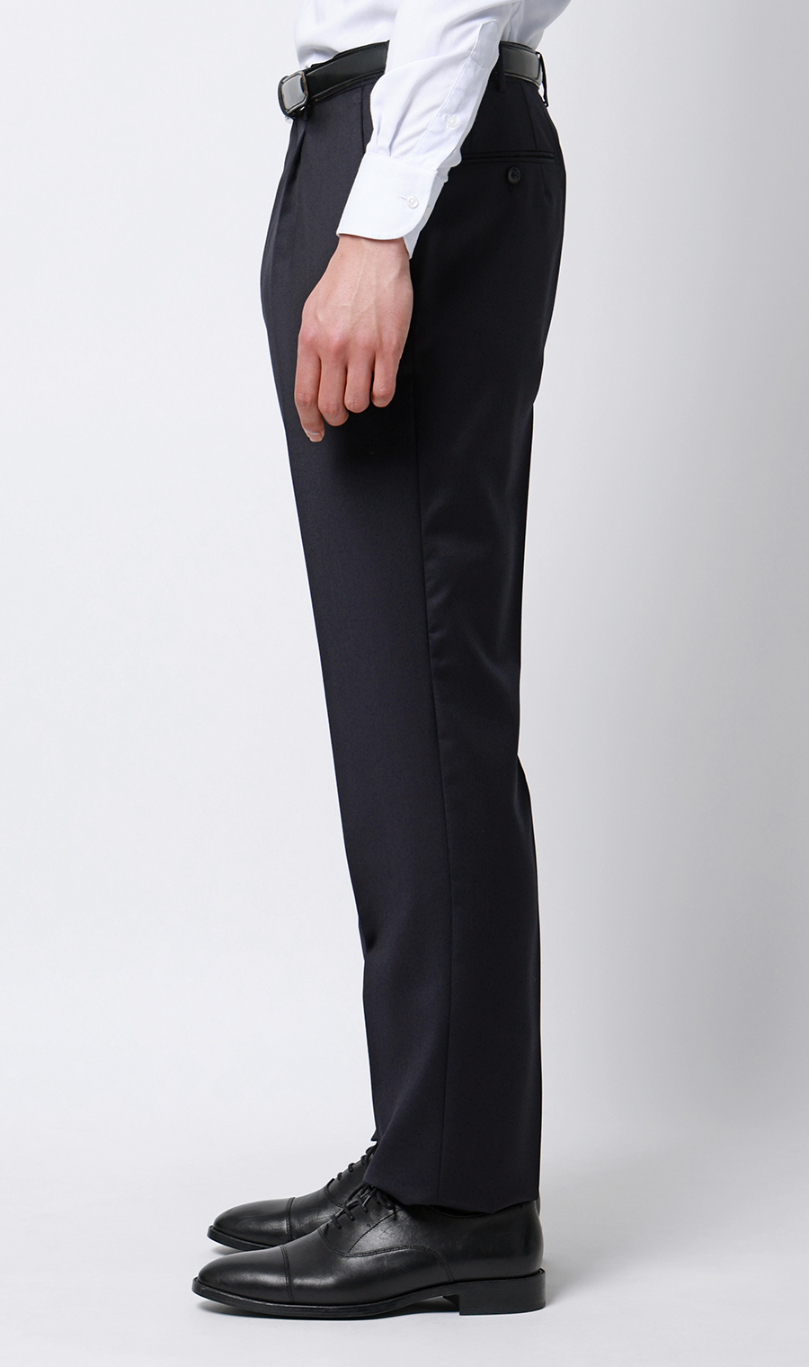 プレミアムスタイリッシュスーツ【Ermenegildo Zegna】 ネイビー 体型:YA体(スリム型),号数（身長）:4号(165cm)