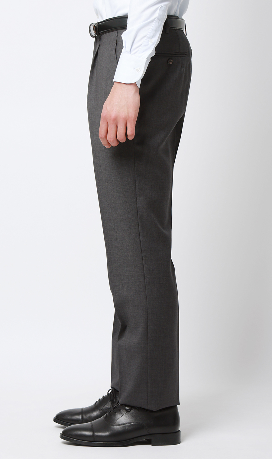 プレミアムスタイリッシュスーツ【Ermenegildo Zegna】 グレー 体型:A体(標準型),号数（身長）:4号(165cm)