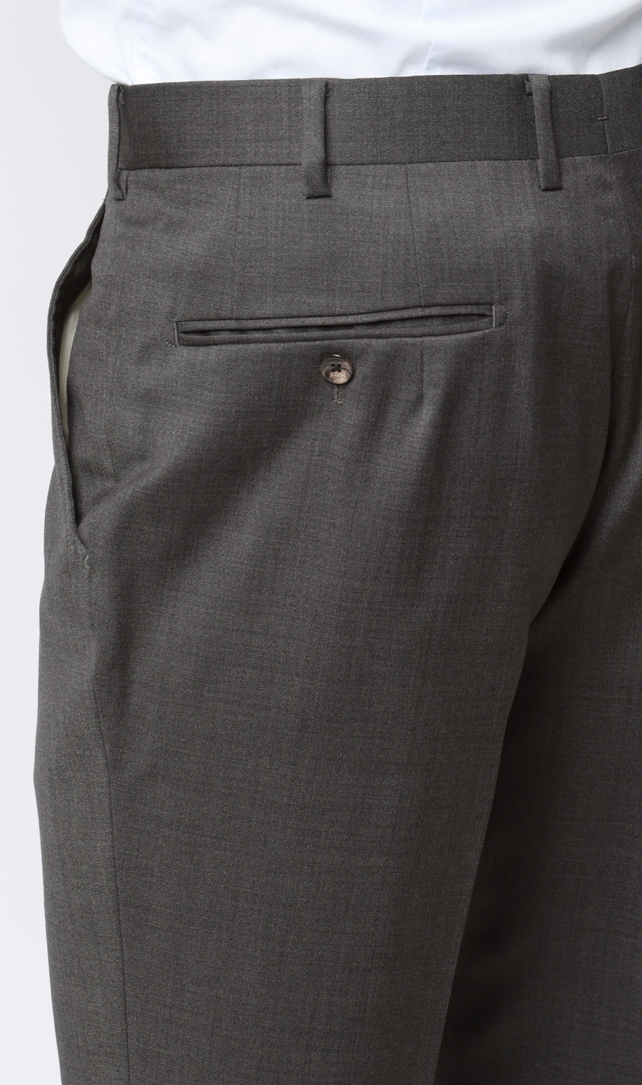 プレミアムスタイリッシュスーツ【Ermenegildo Zegna】 グレー 体型:A体(標準型),号数（身長）:4号(165cm)