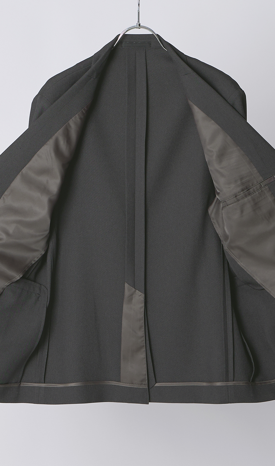 【みんなのスーツ】スタイリッシュスーツ チャコール SS