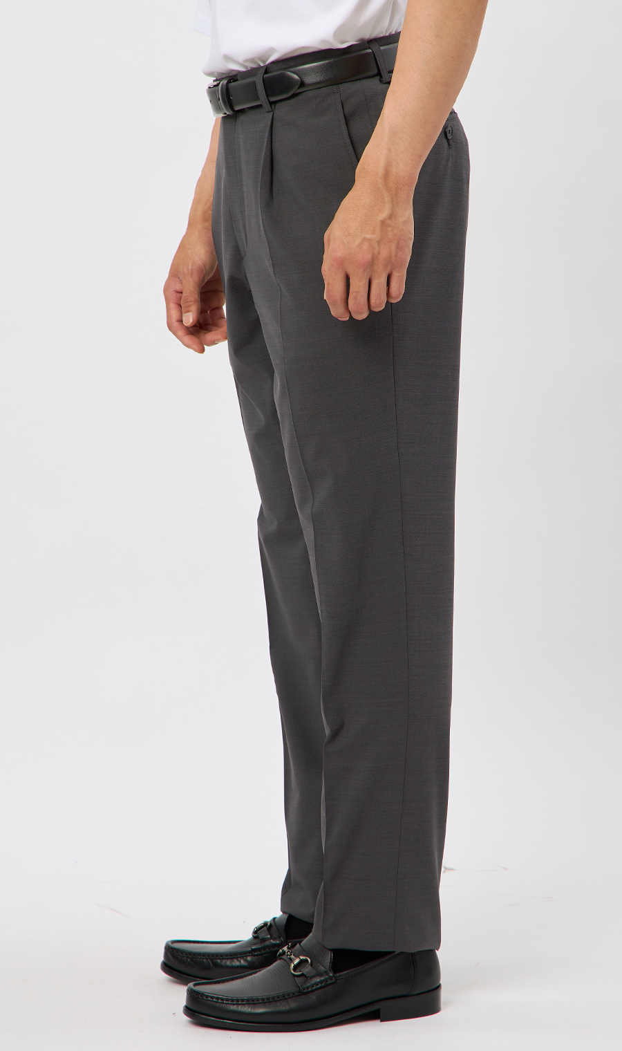 スタイリッシュスーツ【#すごスーツ】【清涼】【Plastics Smart】 グレー 体型:YA体(スリム型),号数(身長):4号(165cm)