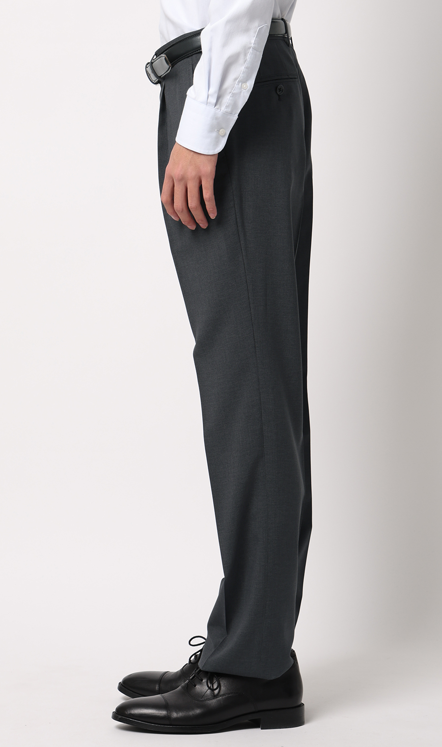 スタイリッシュスーツ【ウォッシャブル】 チャコール 体型:YA体(スリム型),号数（身長）:4号(165cm)