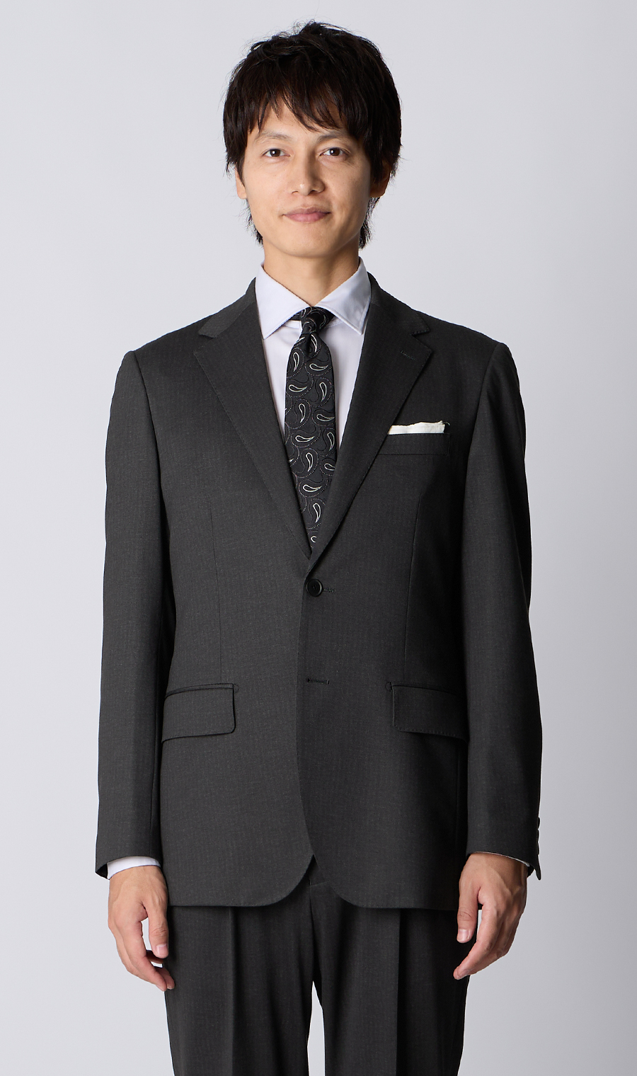 ゼロプレッシャーテーラー【シングル2ボタンスーツ】【裾上げ済み】 チャコール 体型:A体(標準型),号数（身長）:4号(165cm)