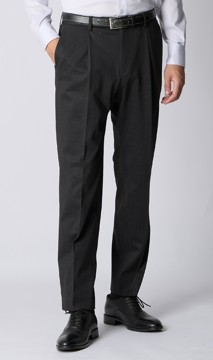 ゼロプレッシャーテーラー【シングル2ボタンスーツ】【裾上げ済み】 チャコール 体型:A体(標準型),号数（身長）:4号(165cm)