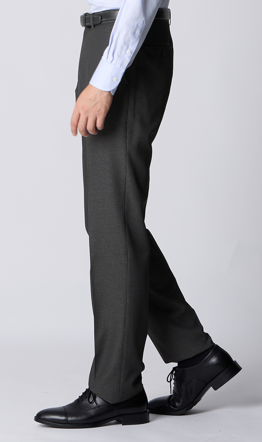 スタイリッシュスーツ【肩くるしくないスーツ】【ツーパンツ】【Plastics Smart】 チャコール 体型:BE体(ゆったり型),号数(身長):8号(185cm)