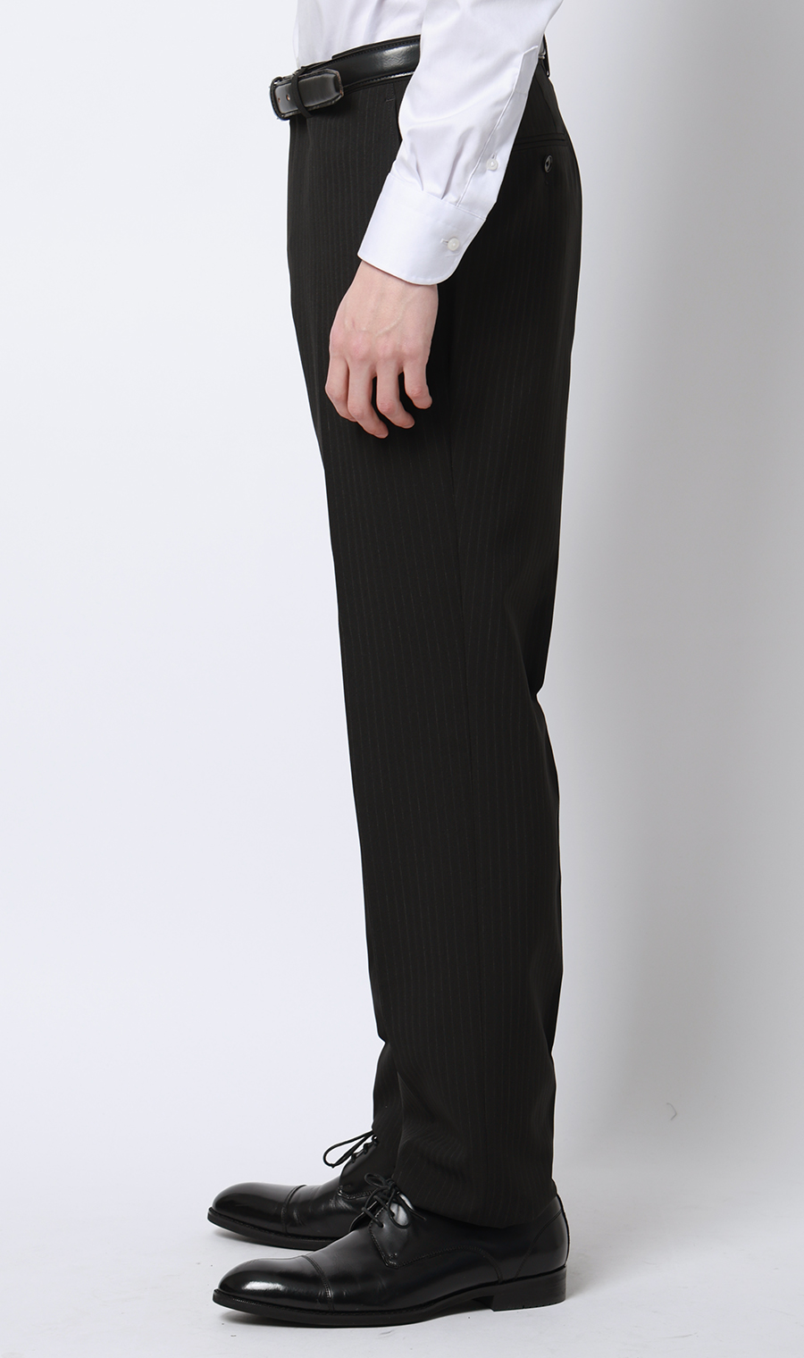 スタイリッシュスーツ【肩くるしくないスーツ】【ツーパンツ】【Plastics Smart】 ブラック 体型:YA体(スリム型),号数（身長）:4号(165cm)