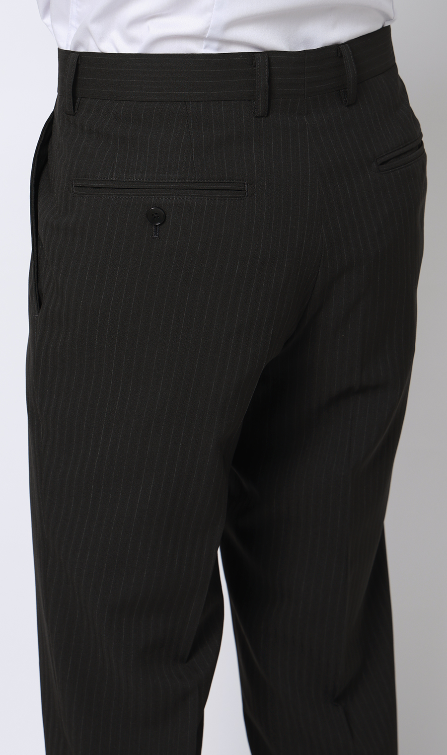 スタイリッシュスーツ【肩くるしくないスーツ】【ツーパンツ】【Plastics Smart】 ブラック 体型:YA体(スリム型),号数（身長）:4号(165cm)