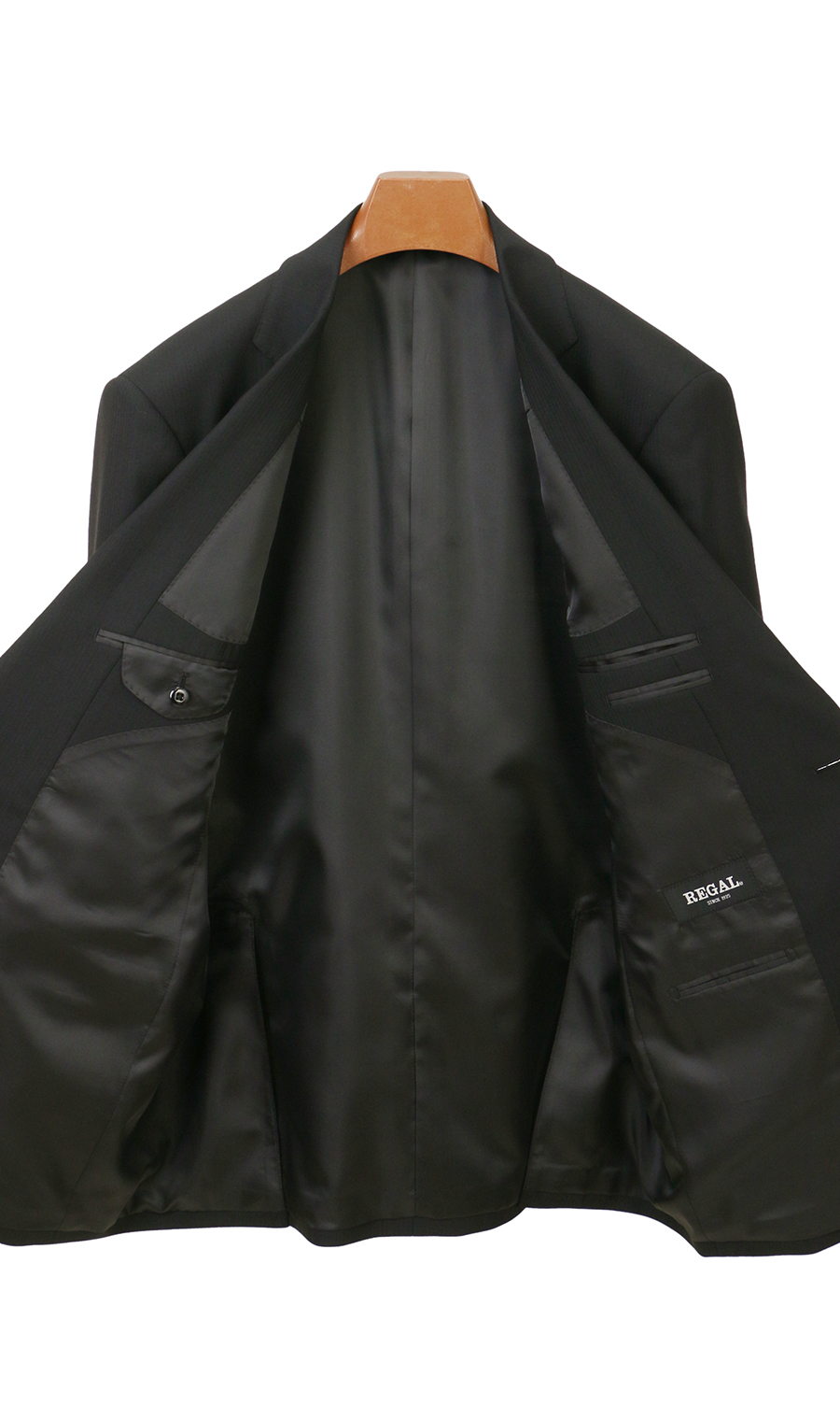 标准西装 【两裤】 【Plastics Smart】 黑色体型:AB体 (紧身型)，号数 (身高) :4号 (165cm)