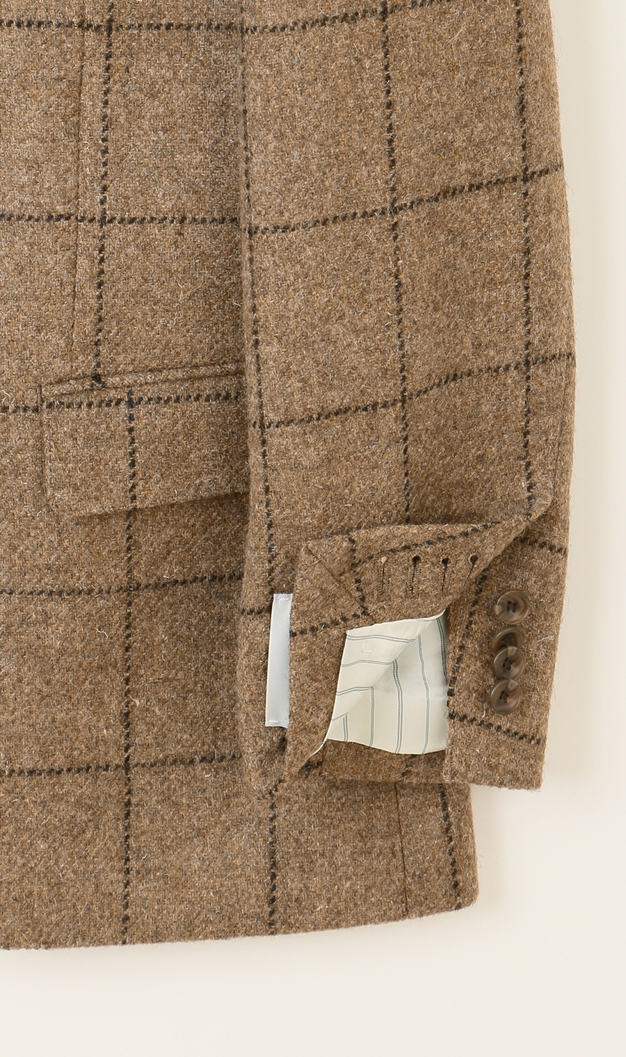 ノッチドラペル2ボタンジャケット《MARING&EVANS》 ベージュ M