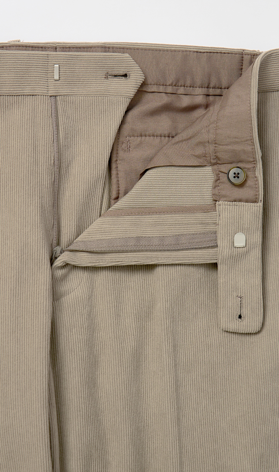 スタイリッシュスラックス【コーデュロイ】【セットアップ着用可】 ベージュ M