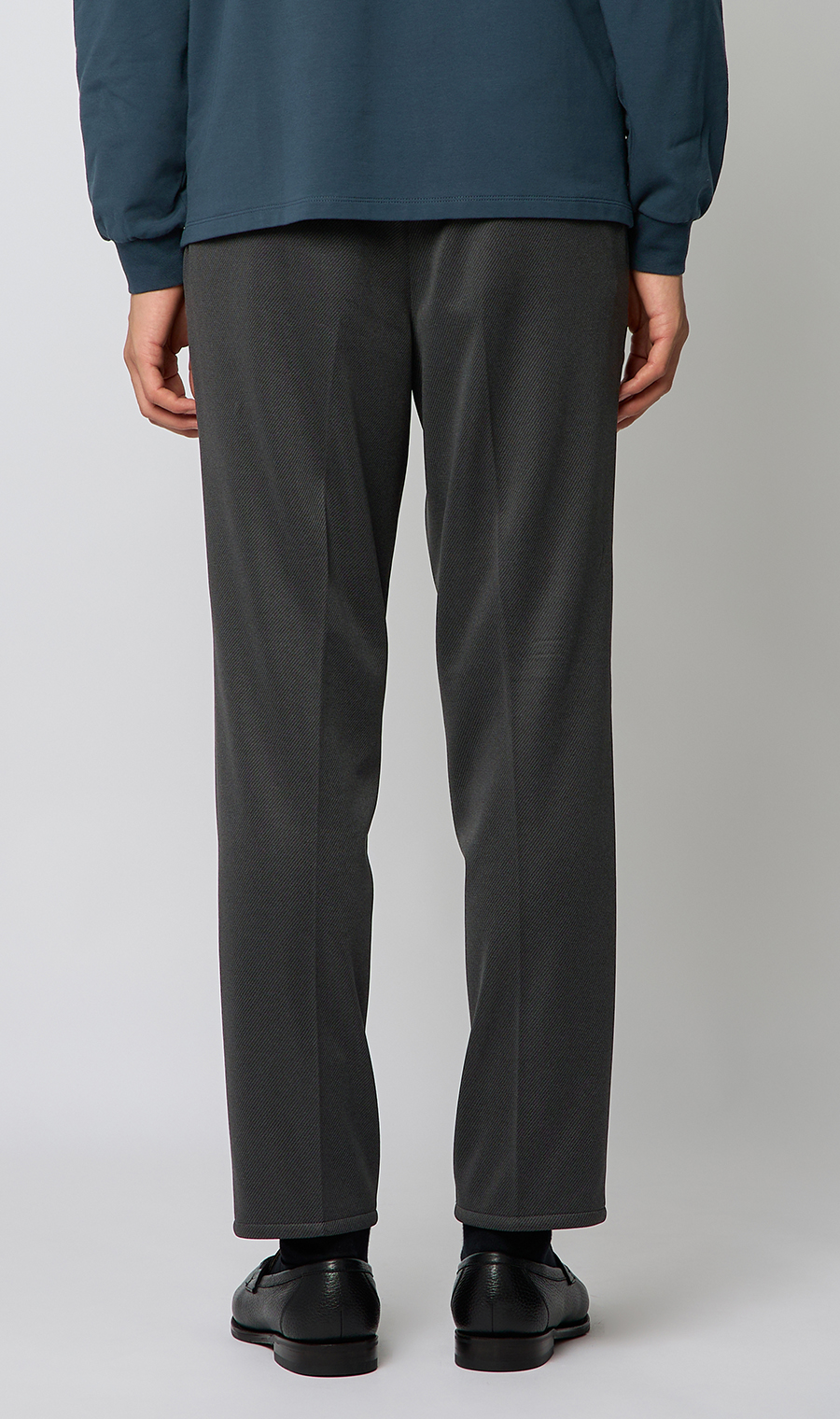 スタイリッシュスラックス【KARUISHI】【＃すごスラ】【セットアップ着用可】【裾上げ済み】 チャコール S