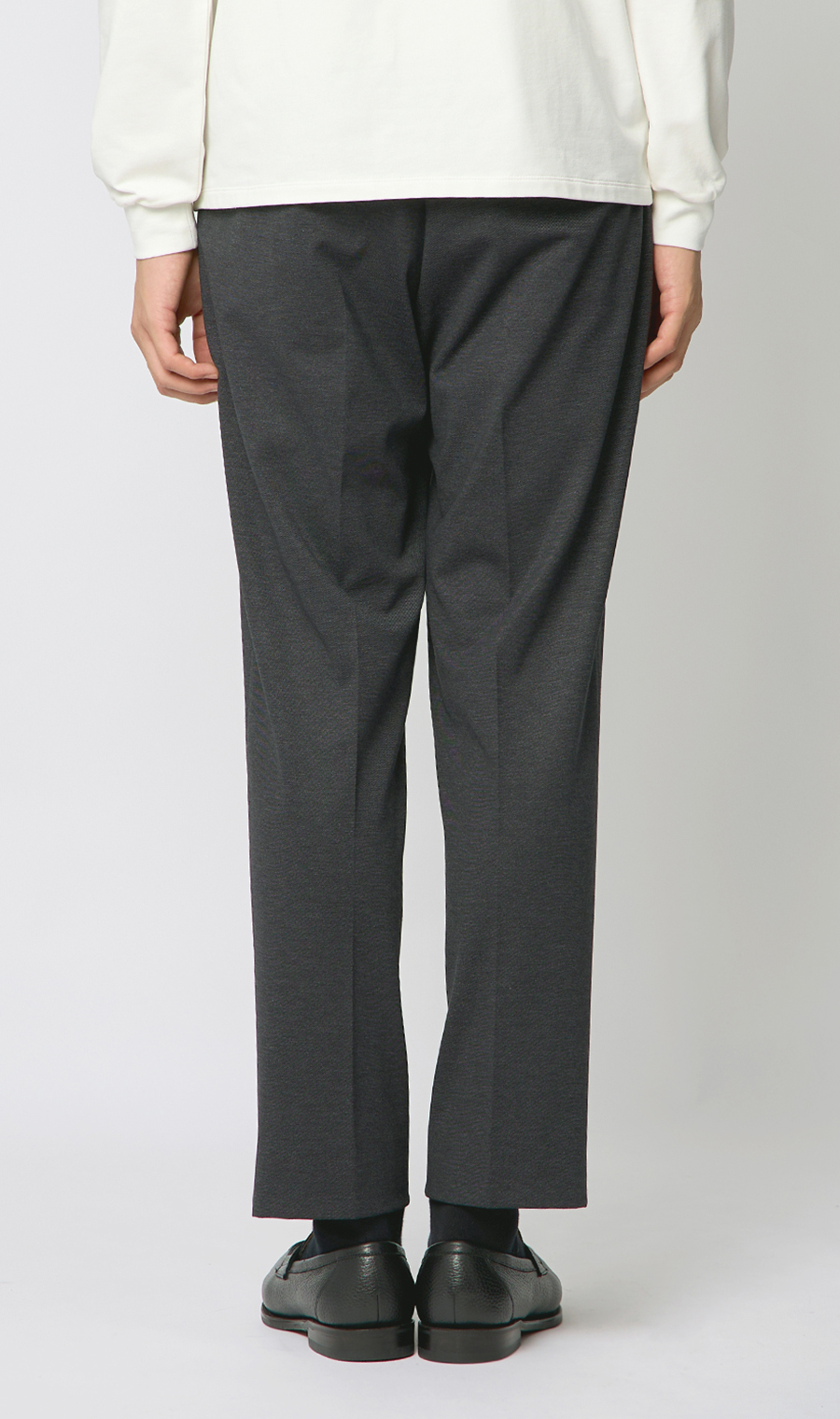 ルーズフィットスラックス【セットアップ着用可】【裾上げ済み】 チャコール S