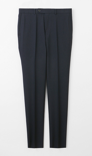 Stylish slacks [no pleats] [washable] [tumble dryable] [can be worn as a set]