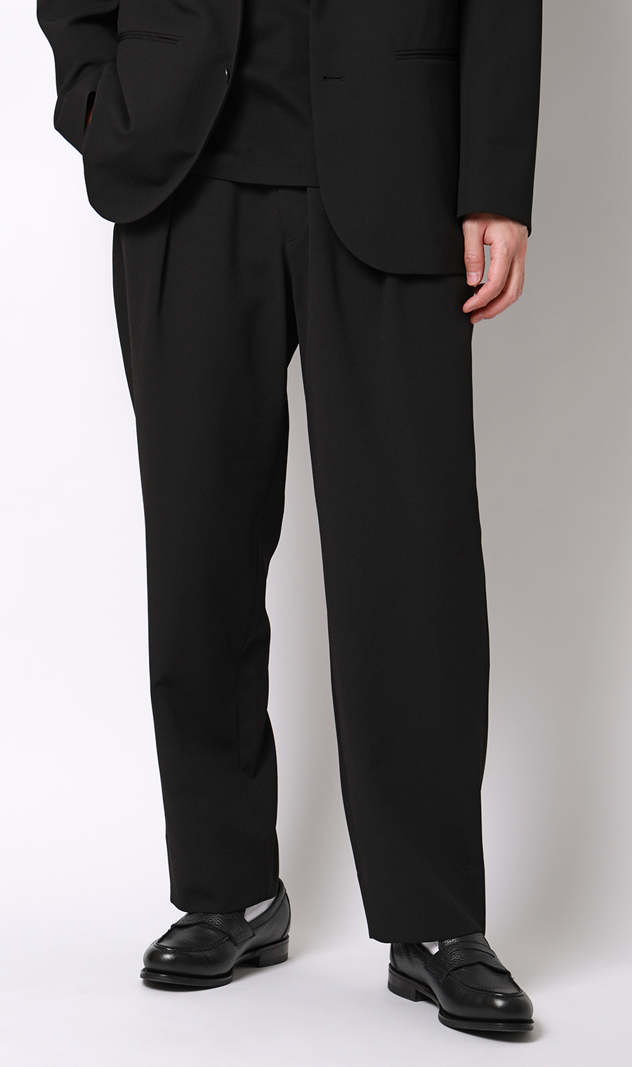 スタイリッシュスラックス【TRABEST Crepe】【セットアップ着用可】【裾上げ済み】 ブラック S