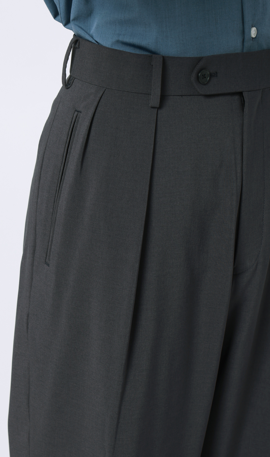 スタイリッシュスラックス【セットアップ着用可】【裾上げ済み】 ブルーグレー S