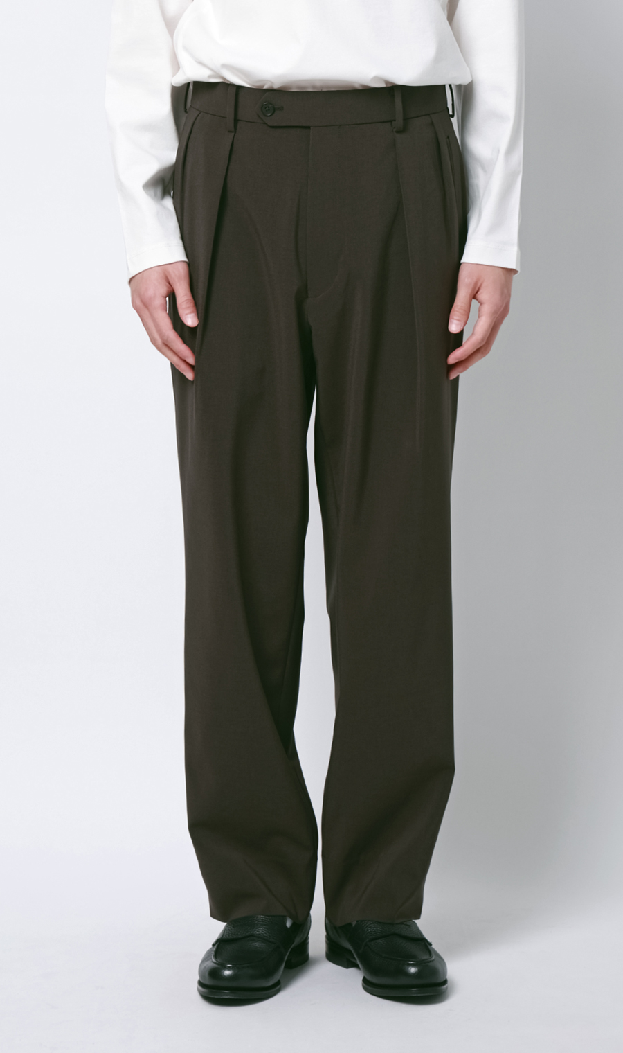 スタイリッシュスラックス【セットアップ着用可】【裾上げ済み】 ブラウン S